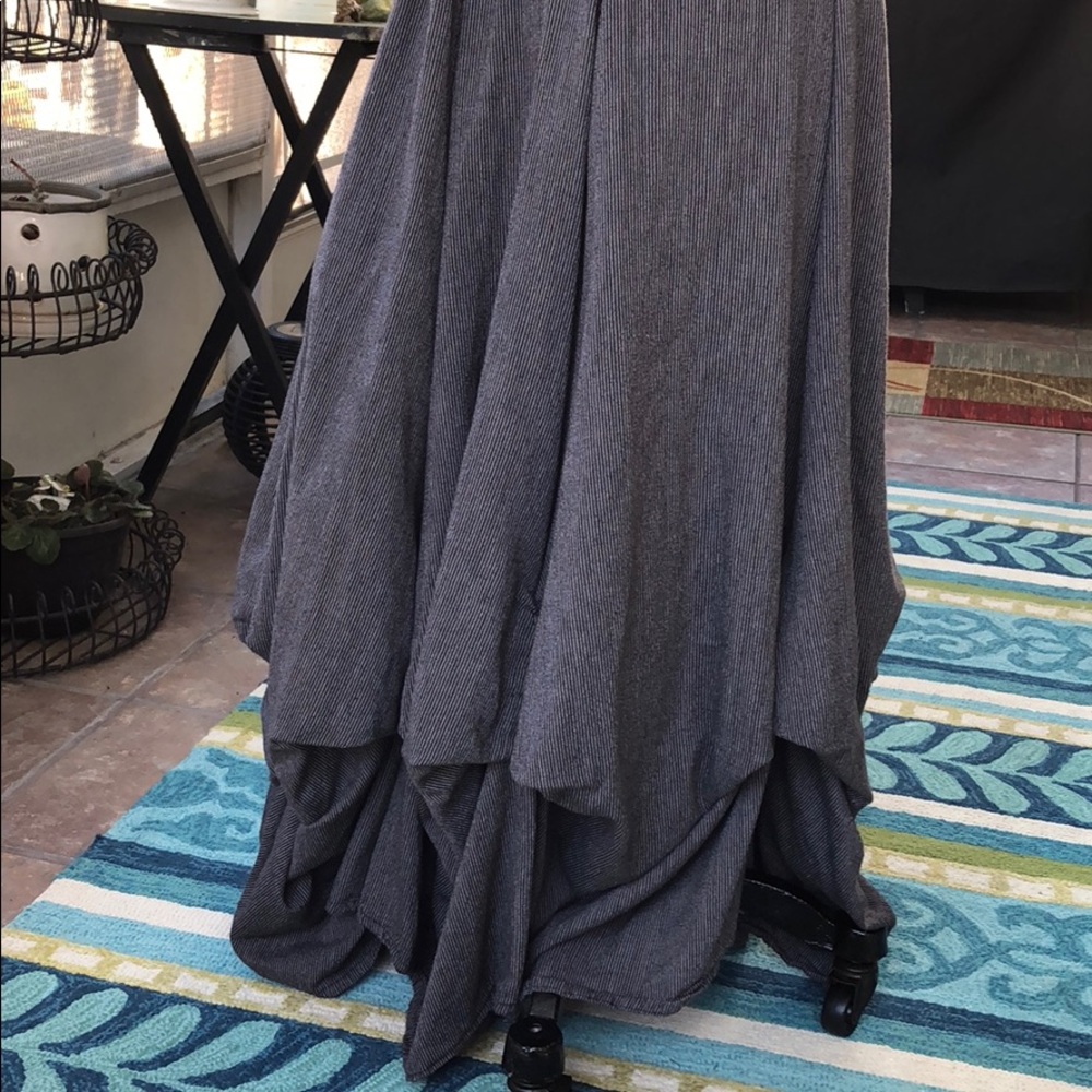 COOLEST TULIP SKIRT EVER - Picture 5 of 8
